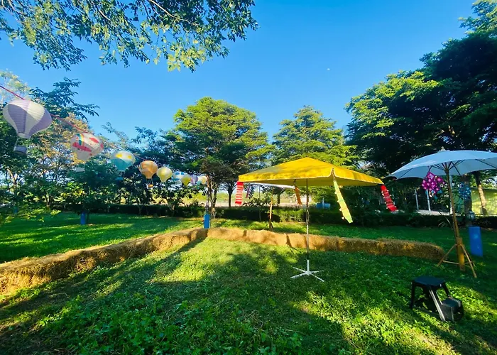 บ้านกลางสวนผึ้ง ฟาร์มสเตย์ Pong Yo