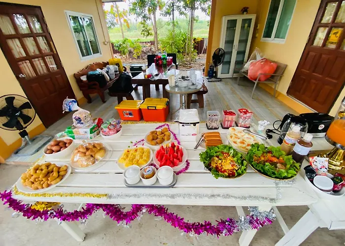 บ้านกลางสวนผึ้ง *